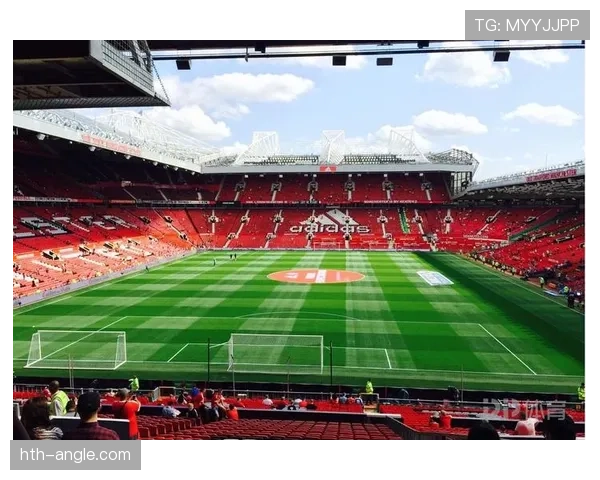 全球十大足球球场大揭秘：传奇场馆如何点燃比赛激情与球迷狂热