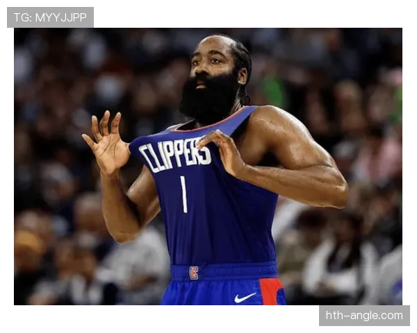 哈登训练完顺手买了辆法拉利，油钱比我房租还高